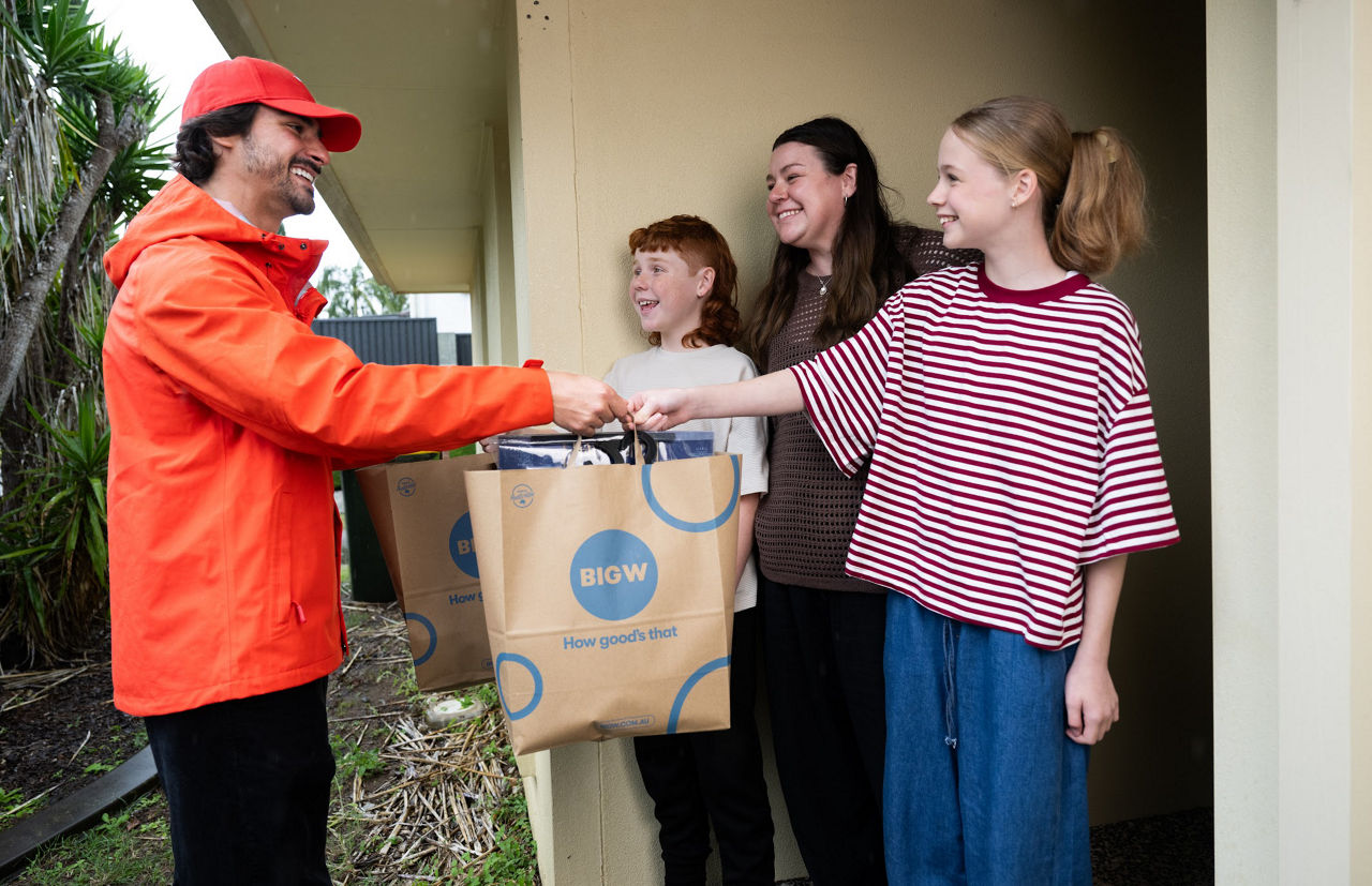 Doordash driver delivering BIG W Book Week costumes to family