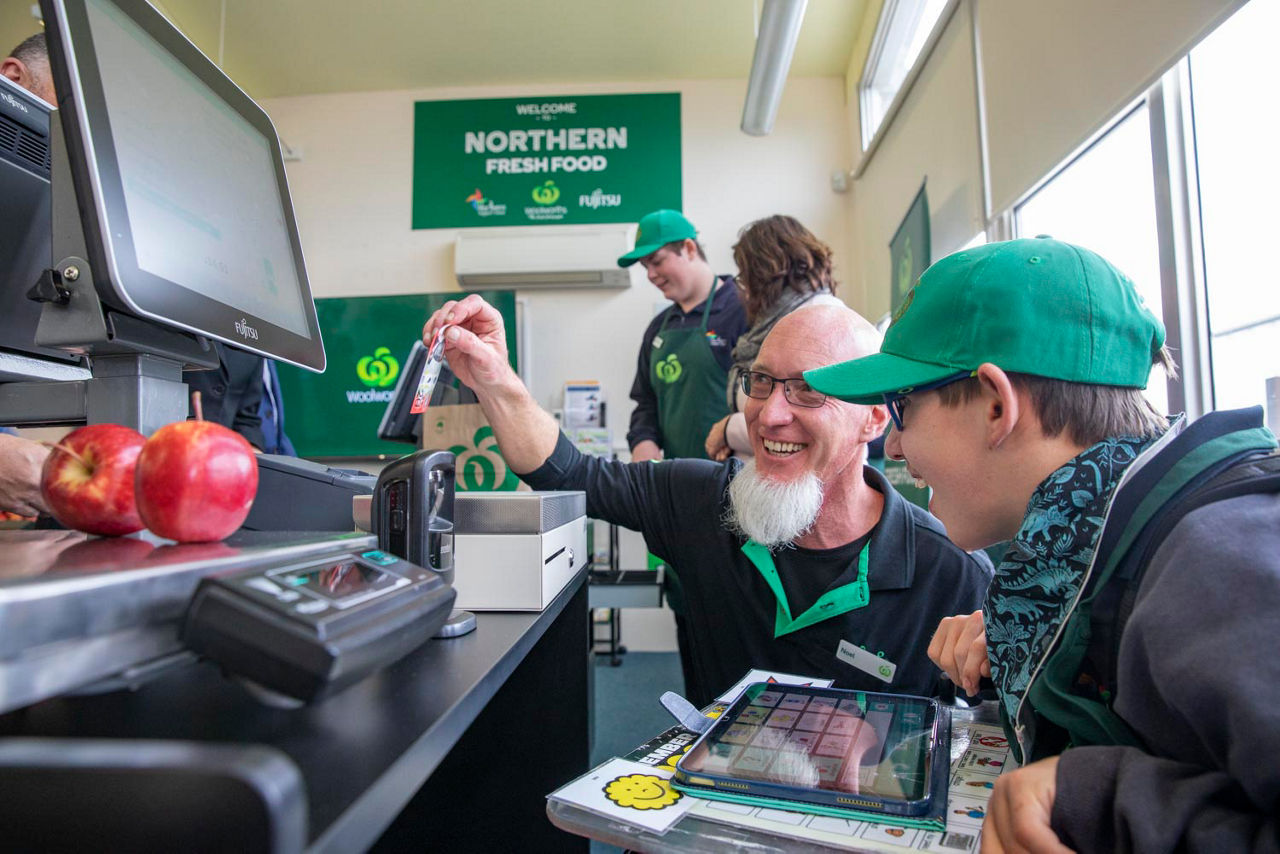 Mini Woolies Opening at Northern Support School in Launceston Tasmania. 6th June 2023. Photograph Dallas Kilponen/Woolworths