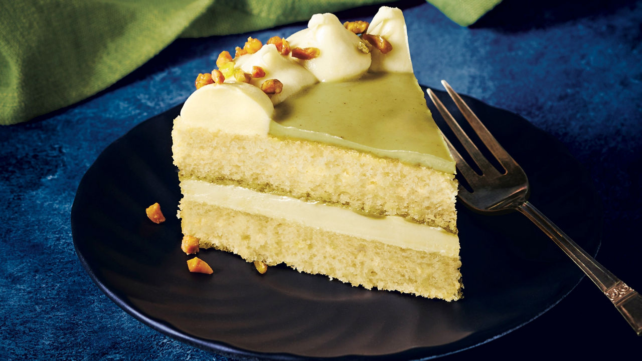 Pistachio Papi cake