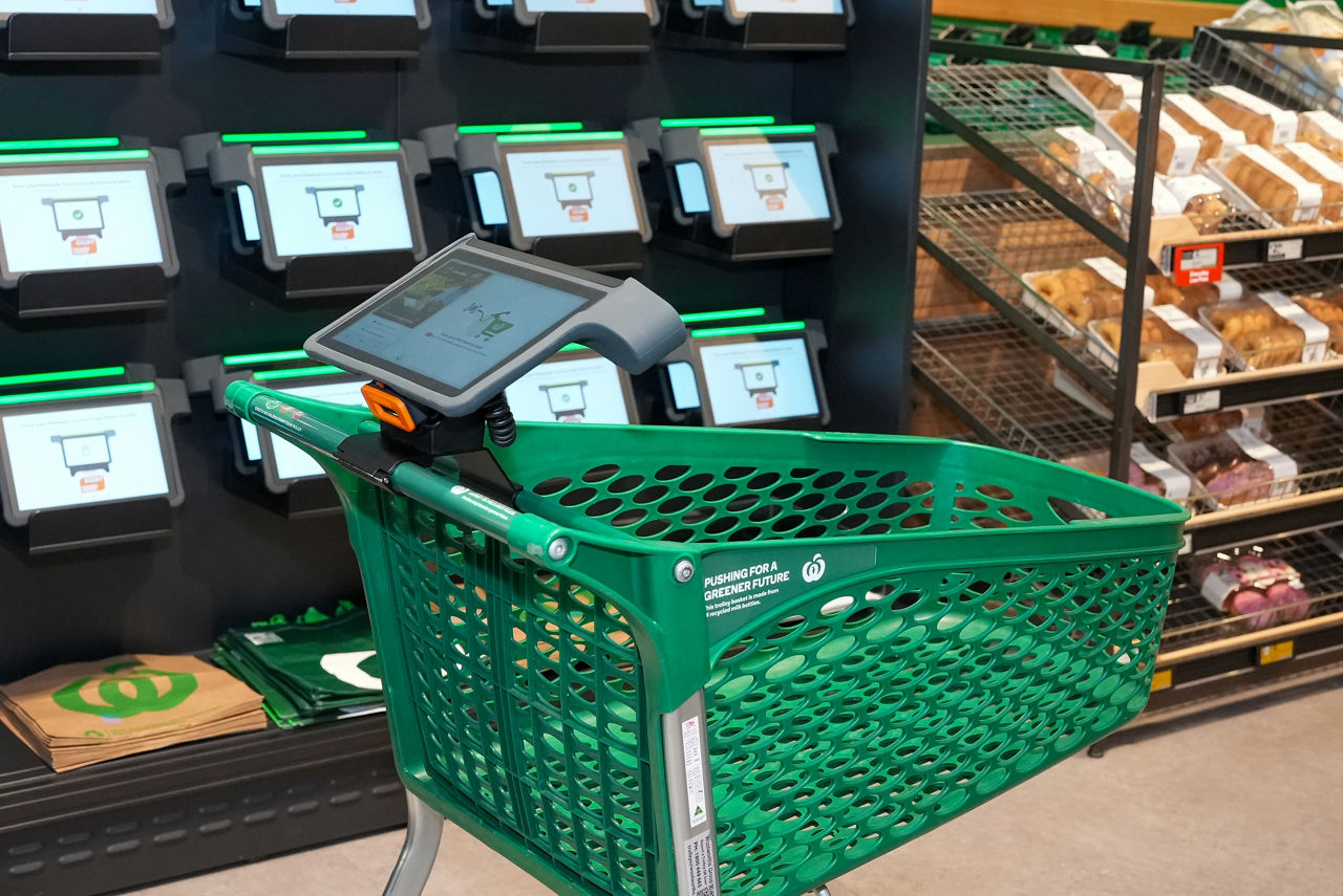 Scan and go trolley