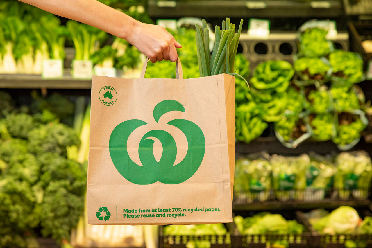 Woolworths launches Australian made paper bags in Victoria