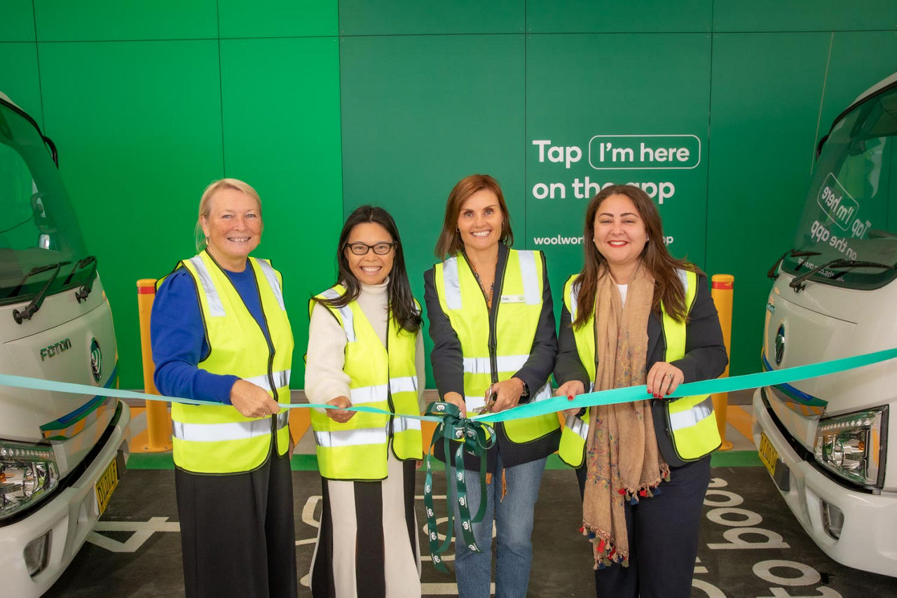 Sally Copland ribbon cutting ceremony at Auburn CFC