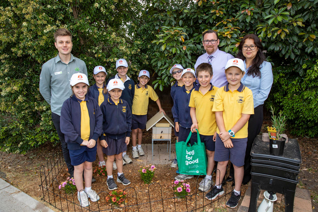 Woolworths Junior Landcare Grant at St Martin’s Primary School in Davidson in Sydney. 2nd December 2019. Photograph Dallas Kilponen