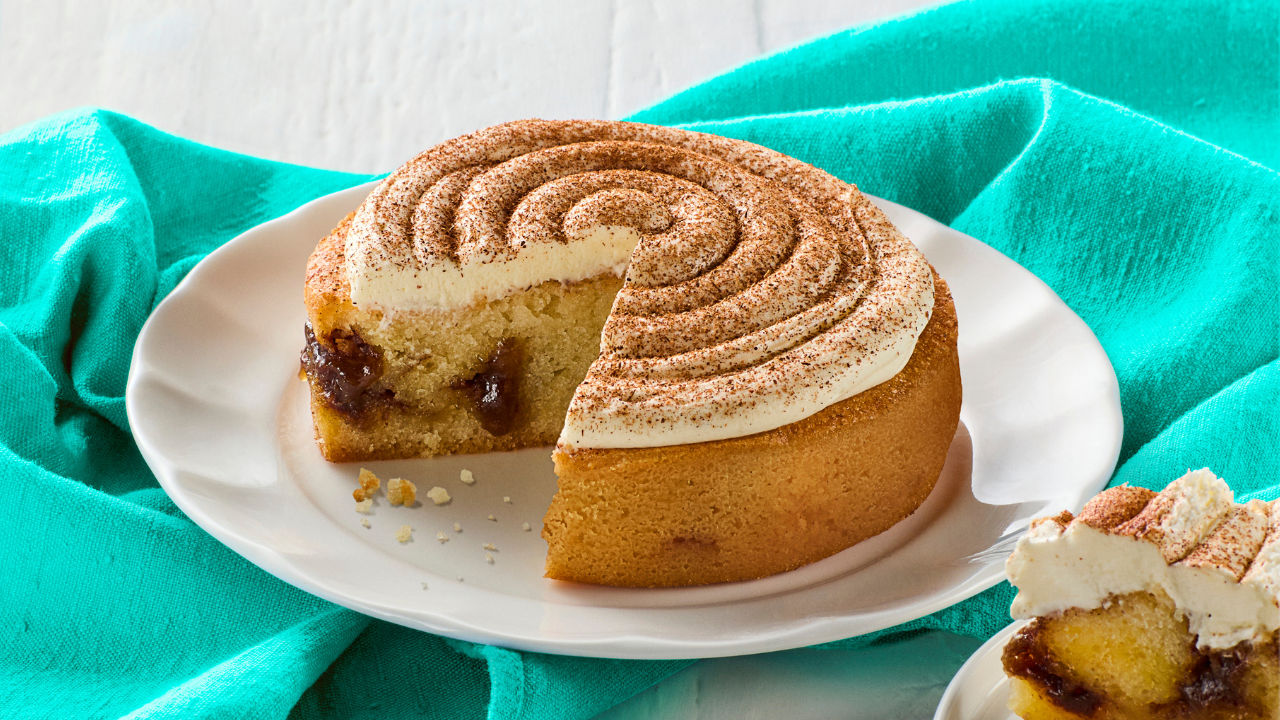 Woolworths locks in Cinnabon Cake as a permanent bakery hero